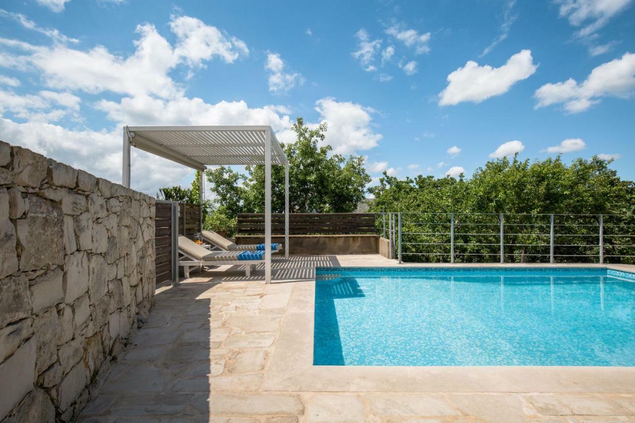 Anna Boutique Villas Mixórrouma エクステリア 写真